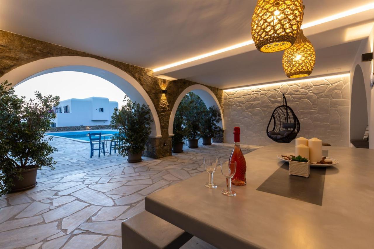 Callisti Mykonos Town With Pool View And Calypso Upper Floor With Sea View Exterior foto