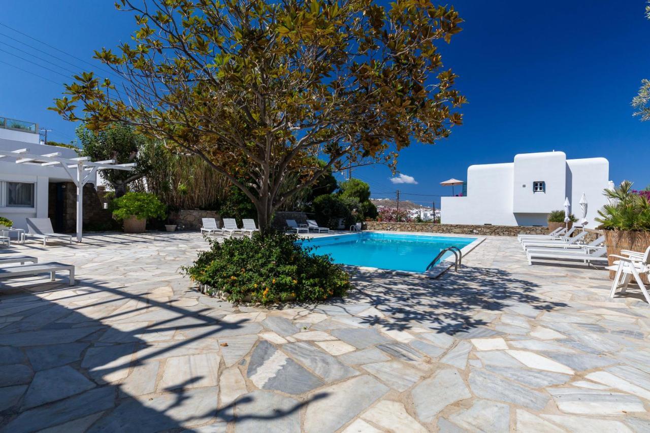 Callisti Mykonos Town With Pool View And Calypso Upper Floor With Sea View Exterior foto