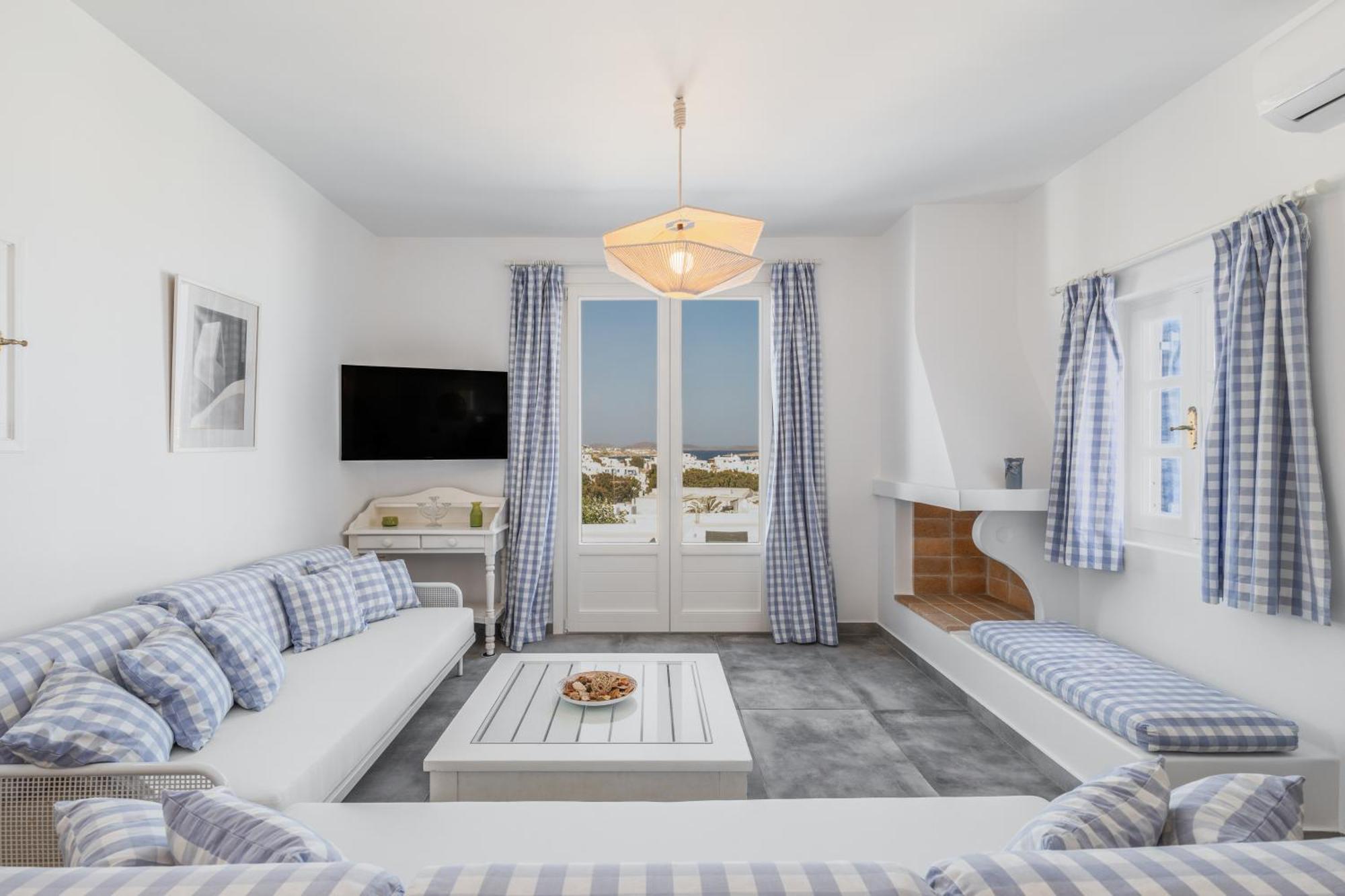 Callisti Mykonos Town With Pool View And Calypso Upper Floor With Sea View Exterior foto