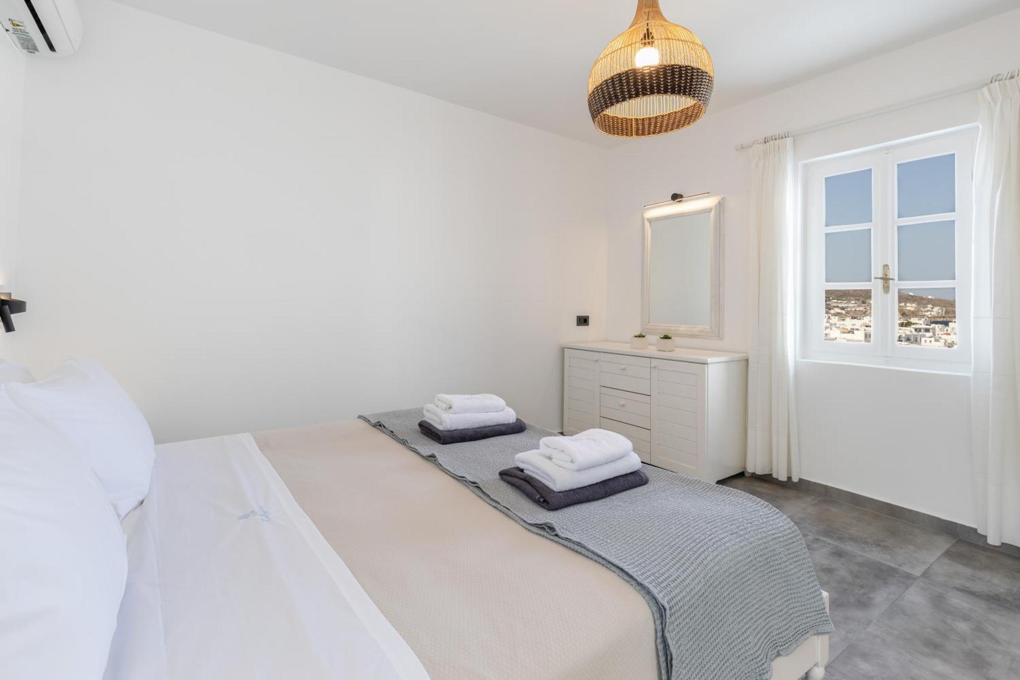 Callisti Mykonos Town With Pool View And Calypso Upper Floor With Sea View Exterior foto
